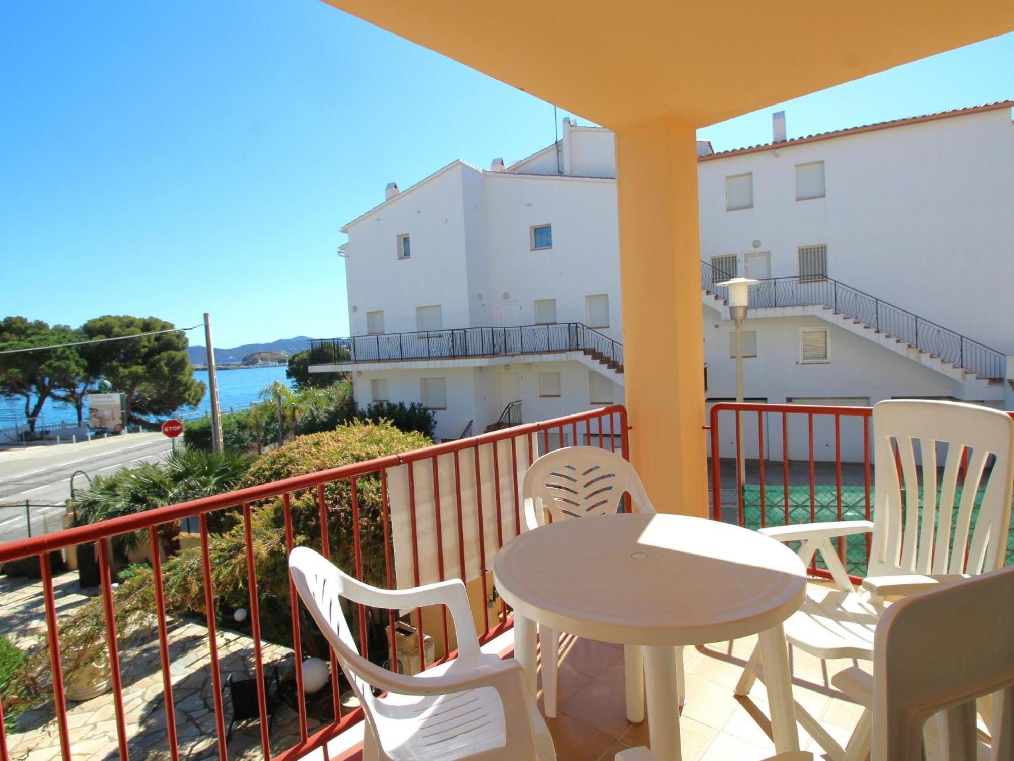 Girona II 1-4 Porta 8 - Apartamento Enfrente De La Playa Grifeu. - Es-228-63 Llançà Exterior foto